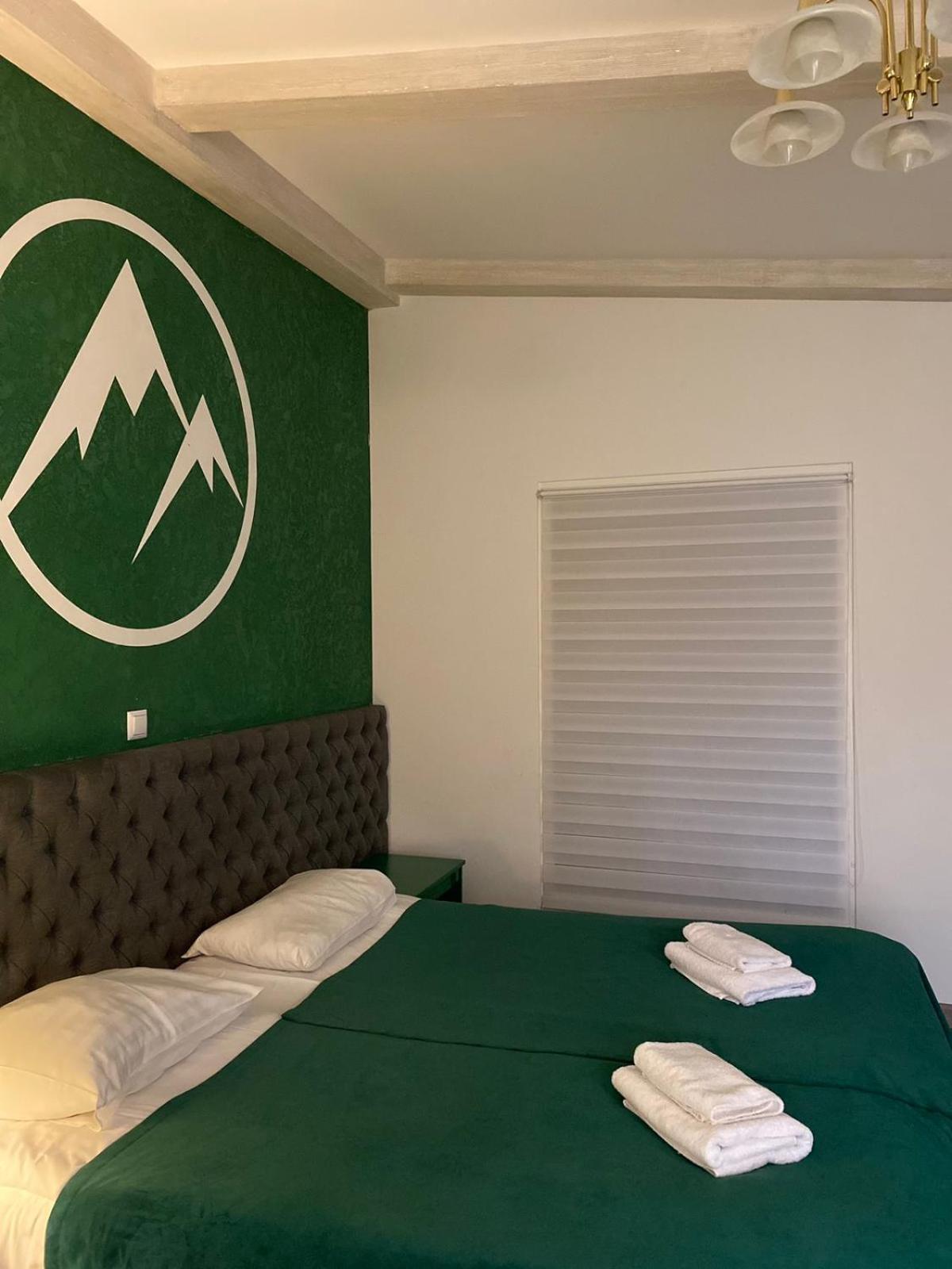 Fontush Boutique Hotel Ivano-Frankivsk Eksteriør bilde